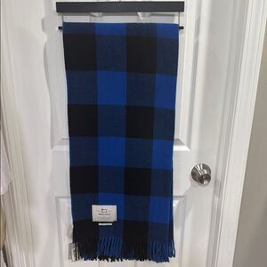 WOOLRICH BLANKET. BUFFALO BLUE
